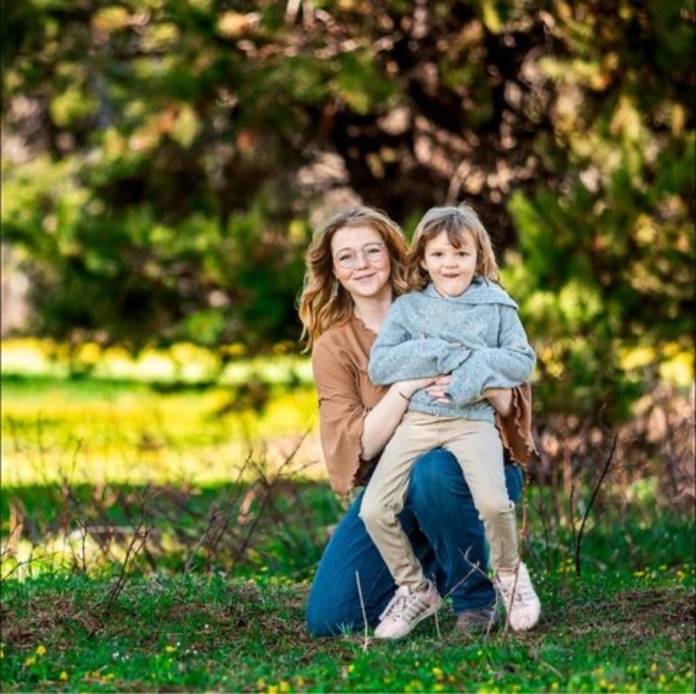 Meet your Posher, Kendra